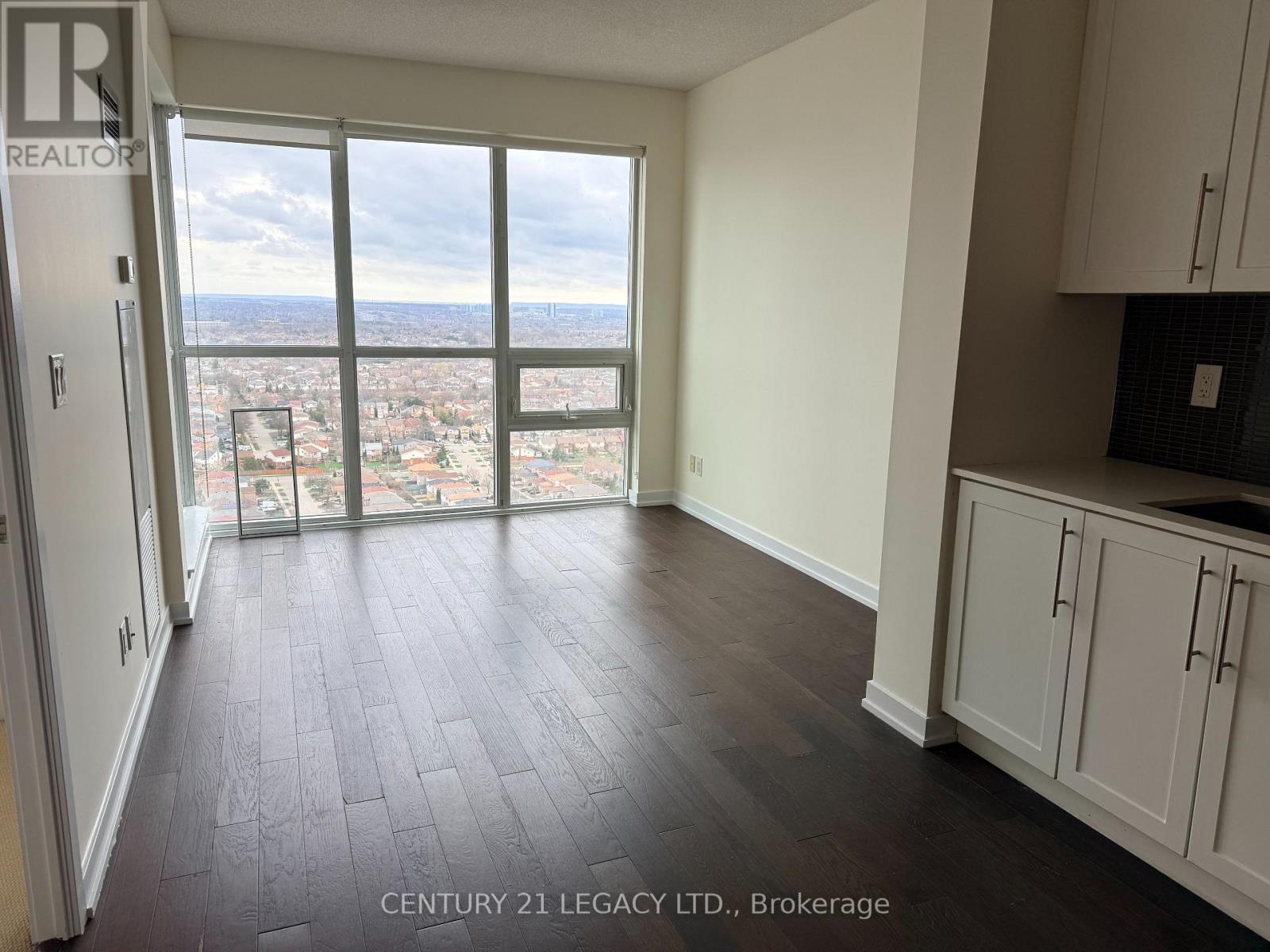 2711 - 4011 Brickstone Mews, Mississauga, Ontario  L5B 0J7 - Photo 10 - W12792120