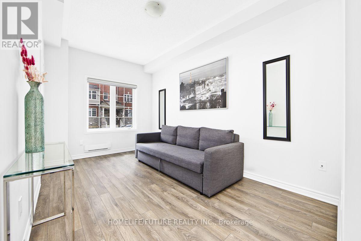 78 Jolly Way, Toronto, Ontario  M1P 0E2 - Photo 3 - E13013404