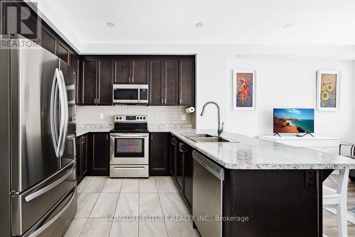 78 Jolly Way, Toronto, Ontario  M1P 0E2 - Photo 6 - E13013404