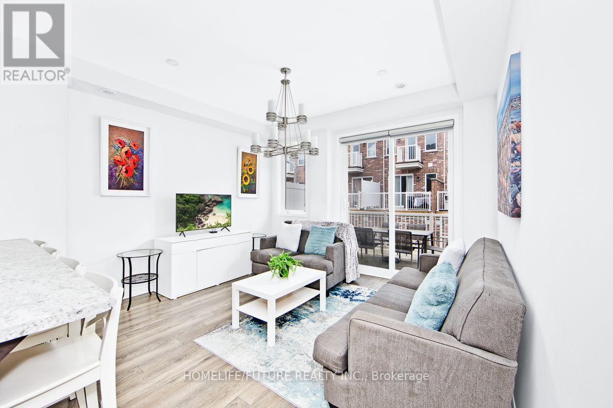 78 Jolly Way, Toronto, Ontario  M1P 0E2 - Photo 7 - E13013404