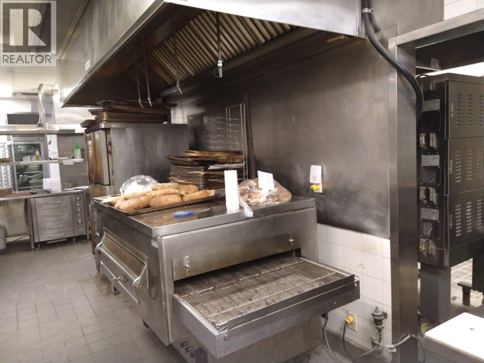 11324 Confidential Street, Port Coquitlam, British Columbia  V0V 0V0 - Photo 12 - C8077995