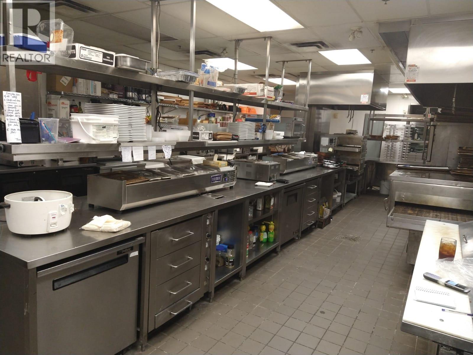 11324 Confidential Street, Port Coquitlam, British Columbia  V0V 0V0 - Photo 11 - C8077995