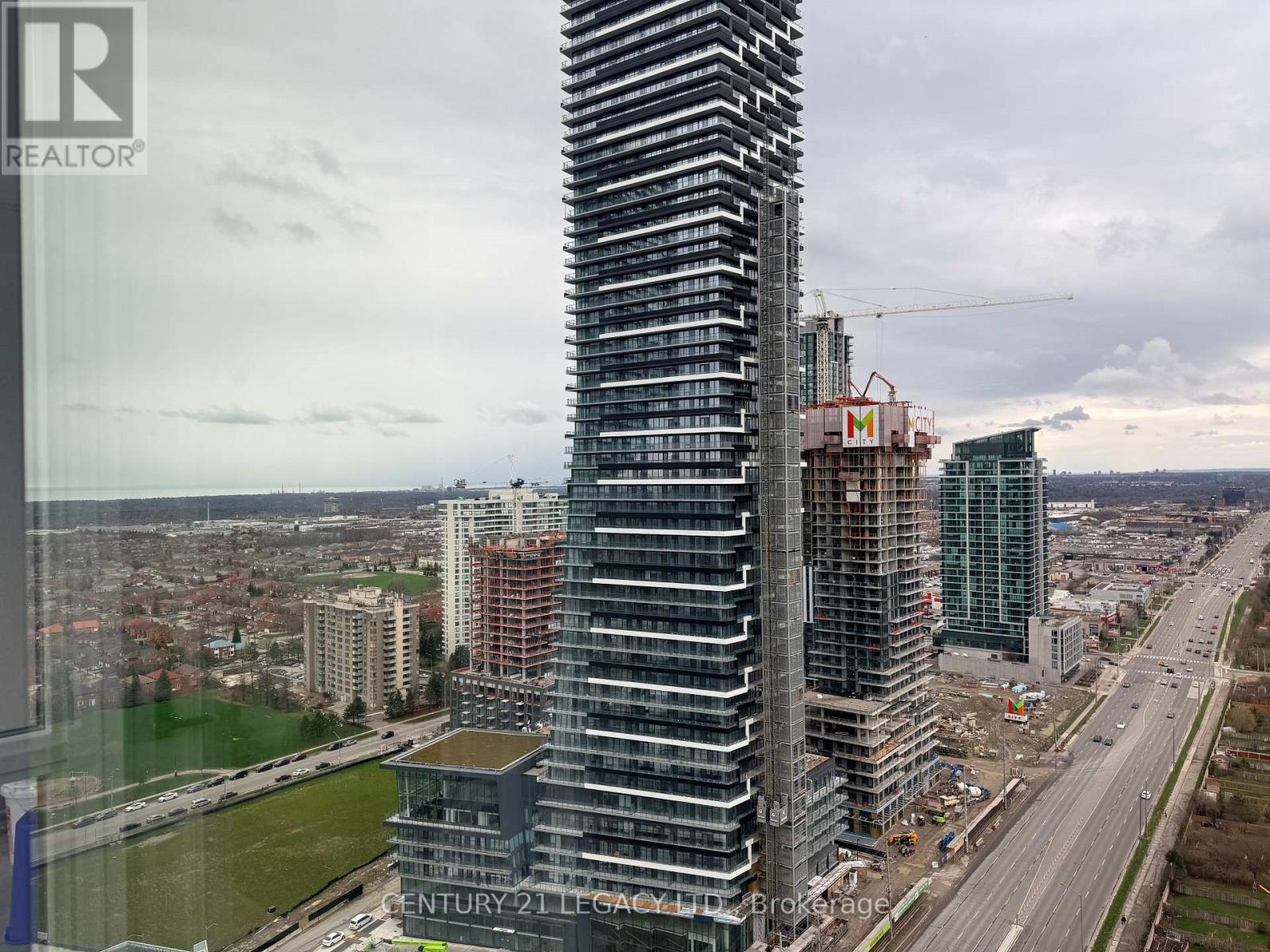 2711 - 4011 Brickstone Mews, Mississauga, Ontario  L5B 0J7 - Photo 21 - W12792120