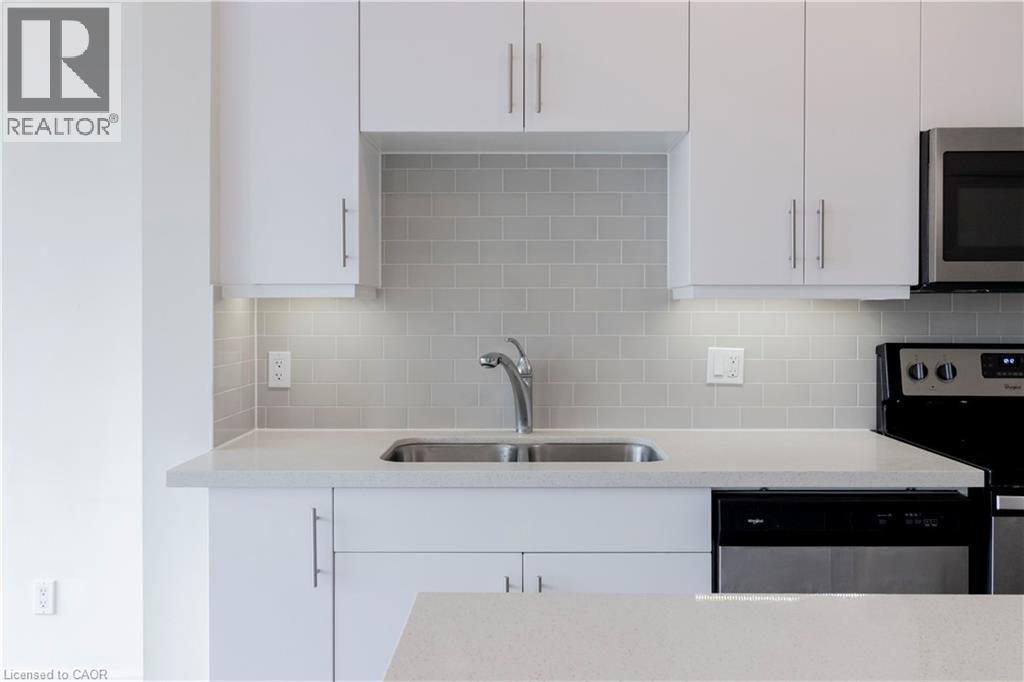 690 King Street W Unit# 514, Kitchener, Ontario  N2H 5L8 - Photo 4 - 40821233