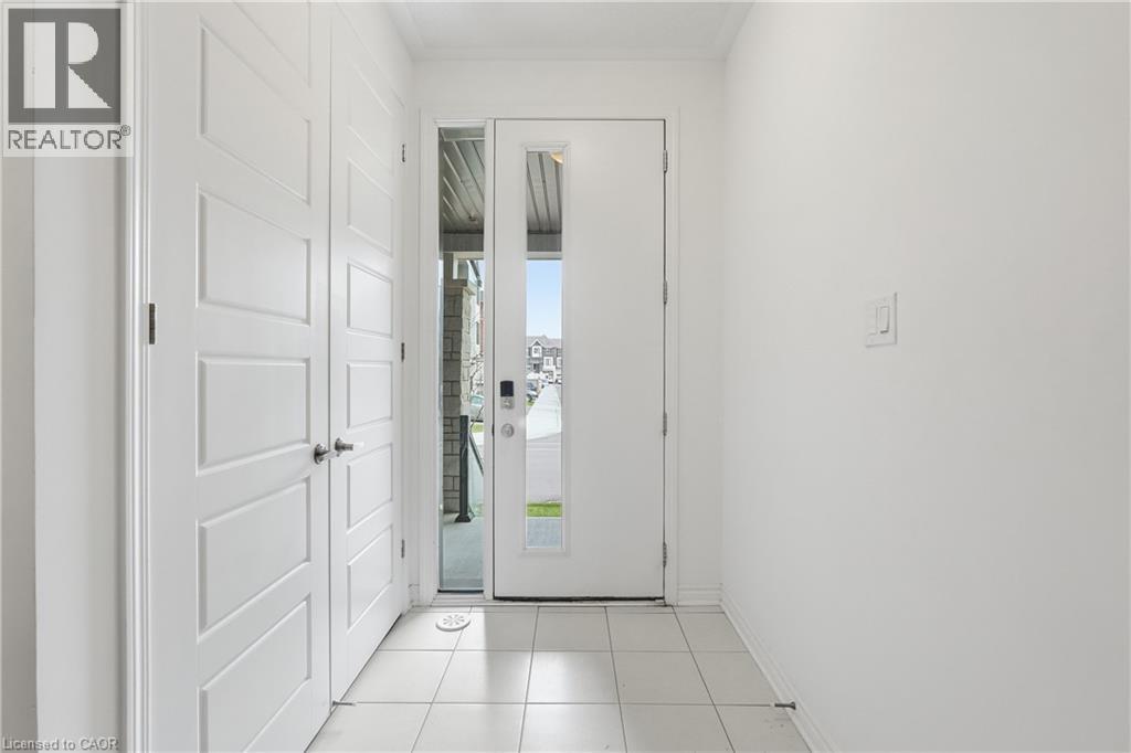 4045 Saida Street, Mississauga, Ontario  L5M 2S8 - Photo 4 - 40821593