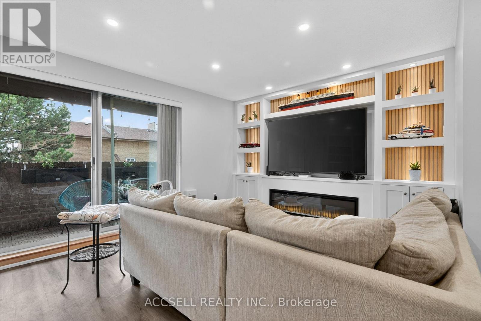 159 - 50 Scarborough Golf Clu Road, Toronto (Scarborough Village), Ontario  M1M 3T5 - Photo 13 - E13014168