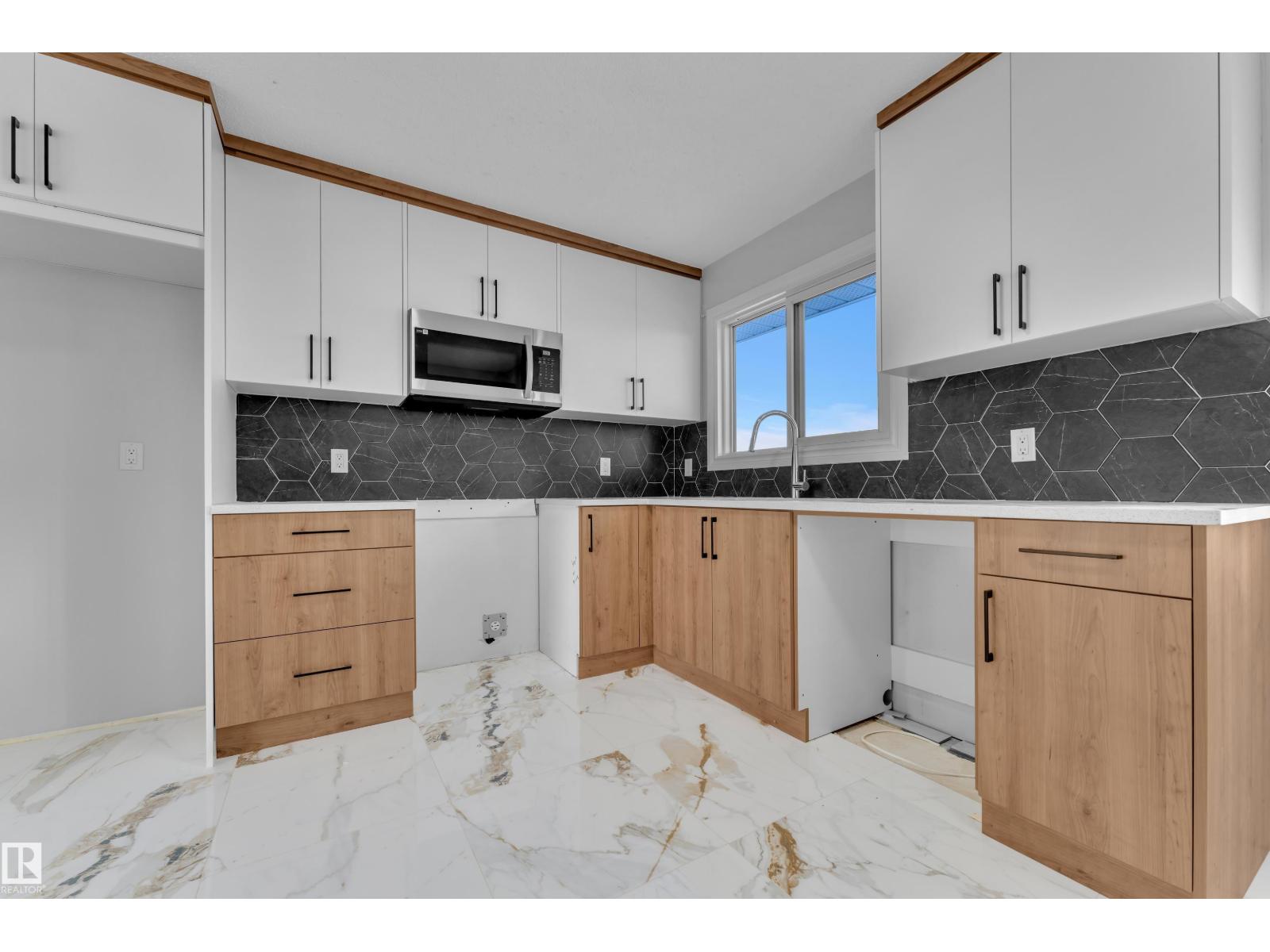 5118 17a Ave Nw, Edmonton, Alberta  T6L 1A6 - Photo 23 - E4482934