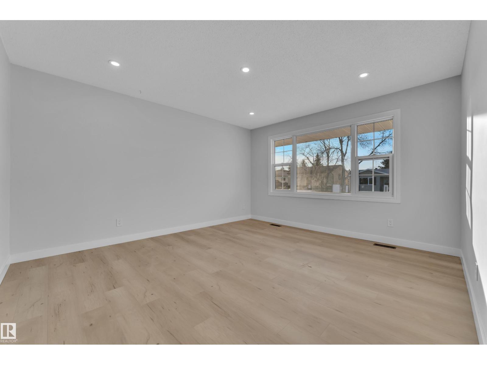 5118 17a Ave Nw, Edmonton, Alberta  T6L 1A6 - Photo 30 - E4482934