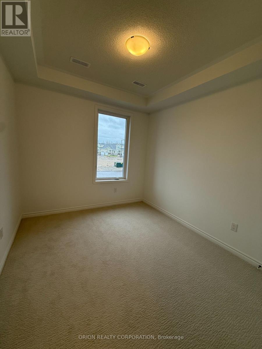 712 Keast Place, Innisfil, Ontario  L9S 0S9 - Photo 3 - N13014026