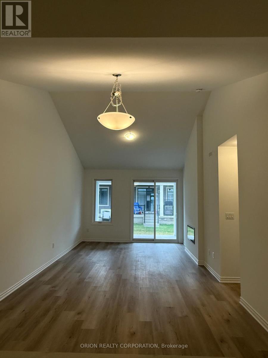 712 Keast Place, Innisfil, Ontario  L9S 0S9 - Photo 6 - N13014026