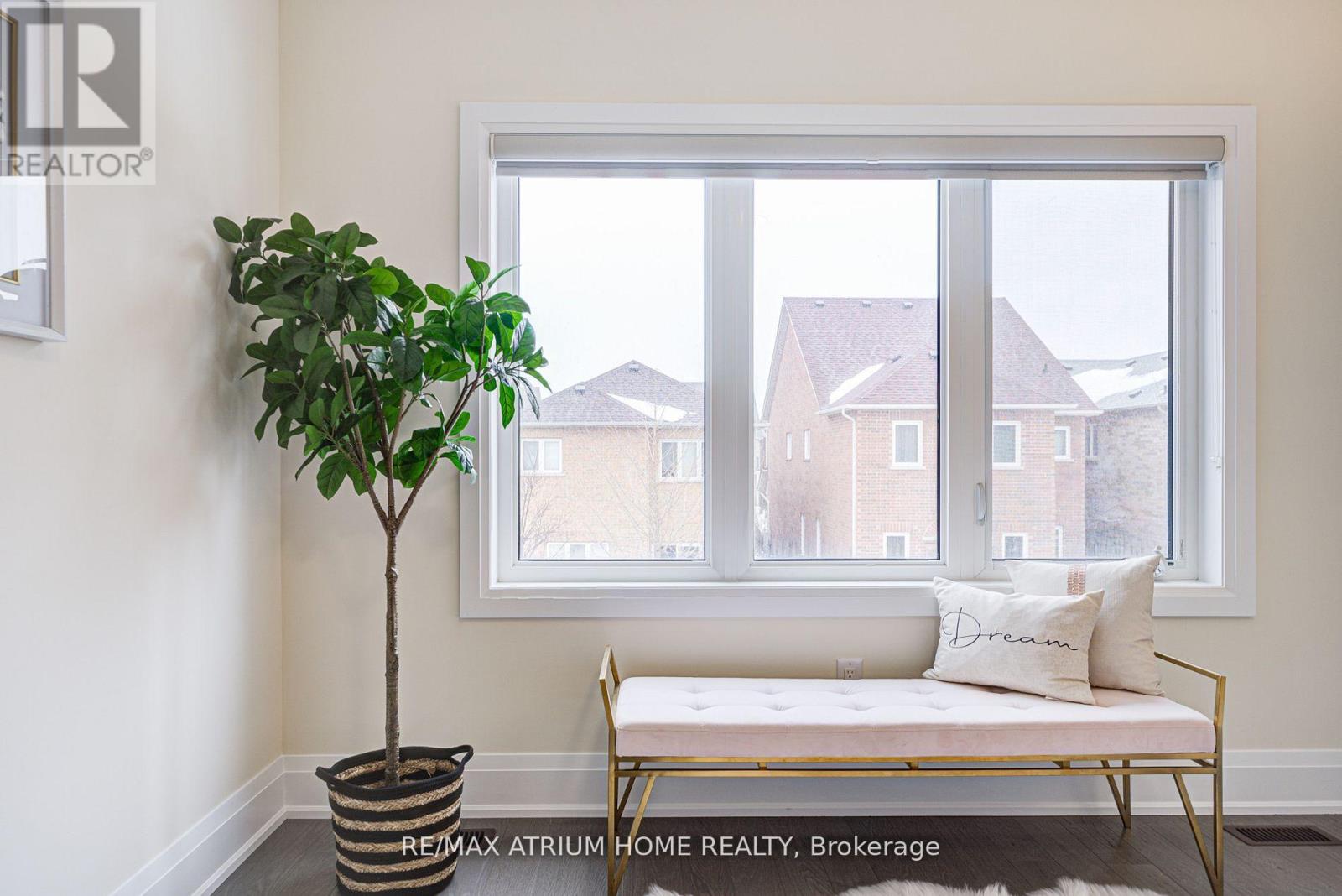 90 Hesperus Road, Vaughan, Ontario  L4J 0K3 - Photo 25 - N13014088