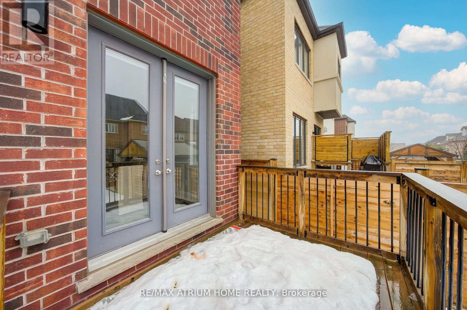 90 Hesperus Road, Vaughan, Ontario  L4J 0K3 - Photo 5 - N13014088