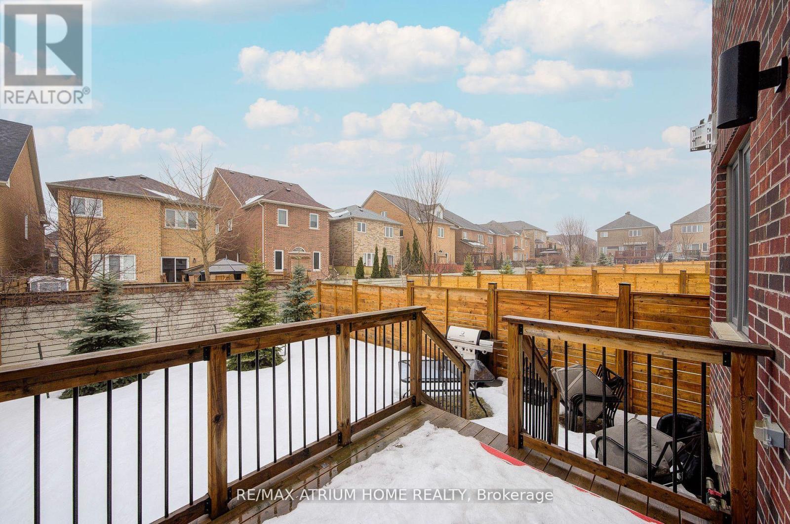 90 Hesperus Road, Vaughan, Ontario  L4J 0K3 - Photo 7 - N13014088