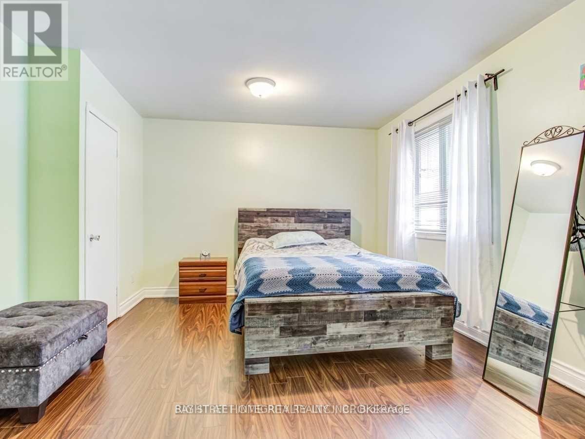 389 Becker Road, Richmond Hill, Ontario  L4C 2S3 - Photo 7 - N13014104