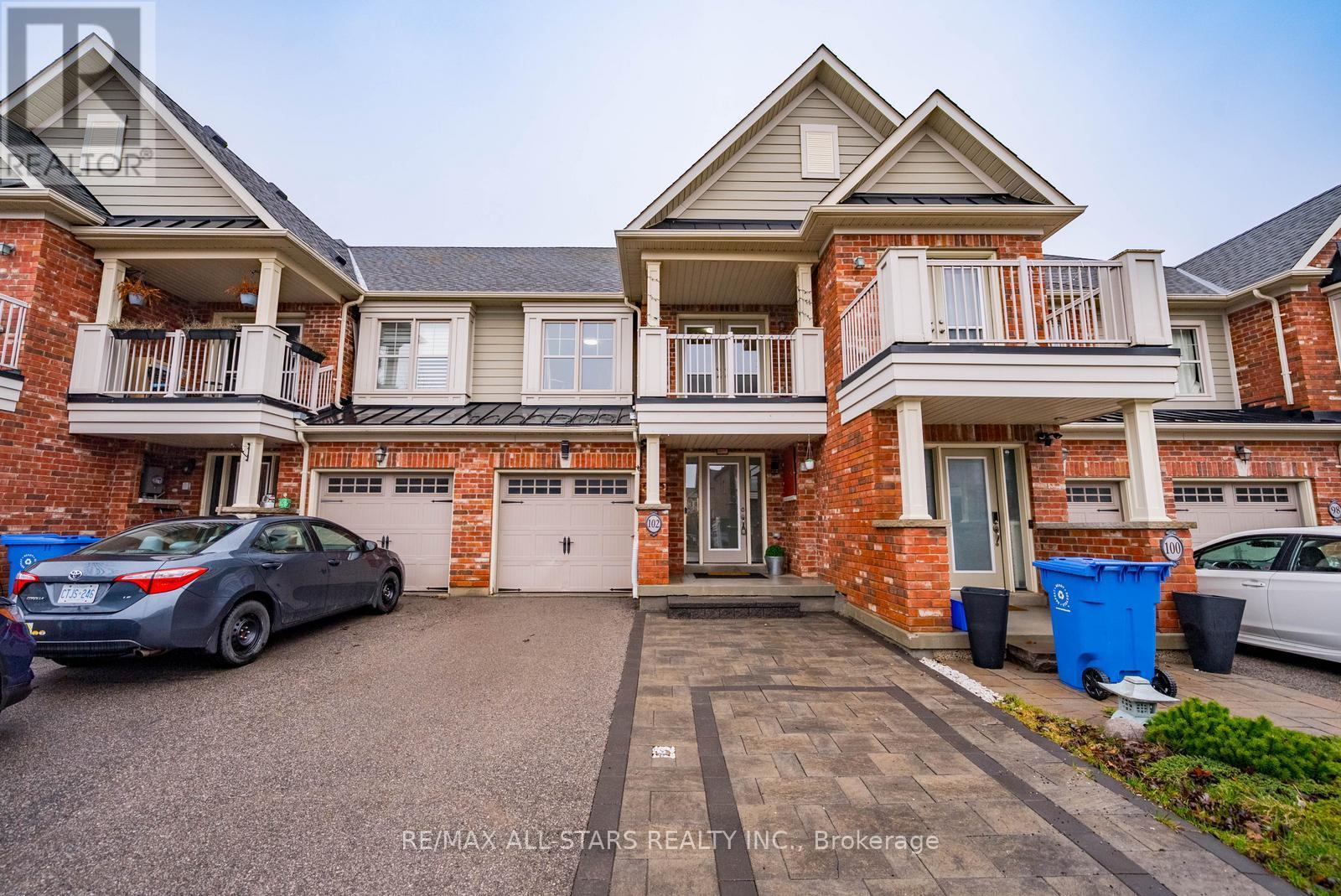102 JOHN DAVIS GATE, whitchurch-stouffville (stouffville), Ontario