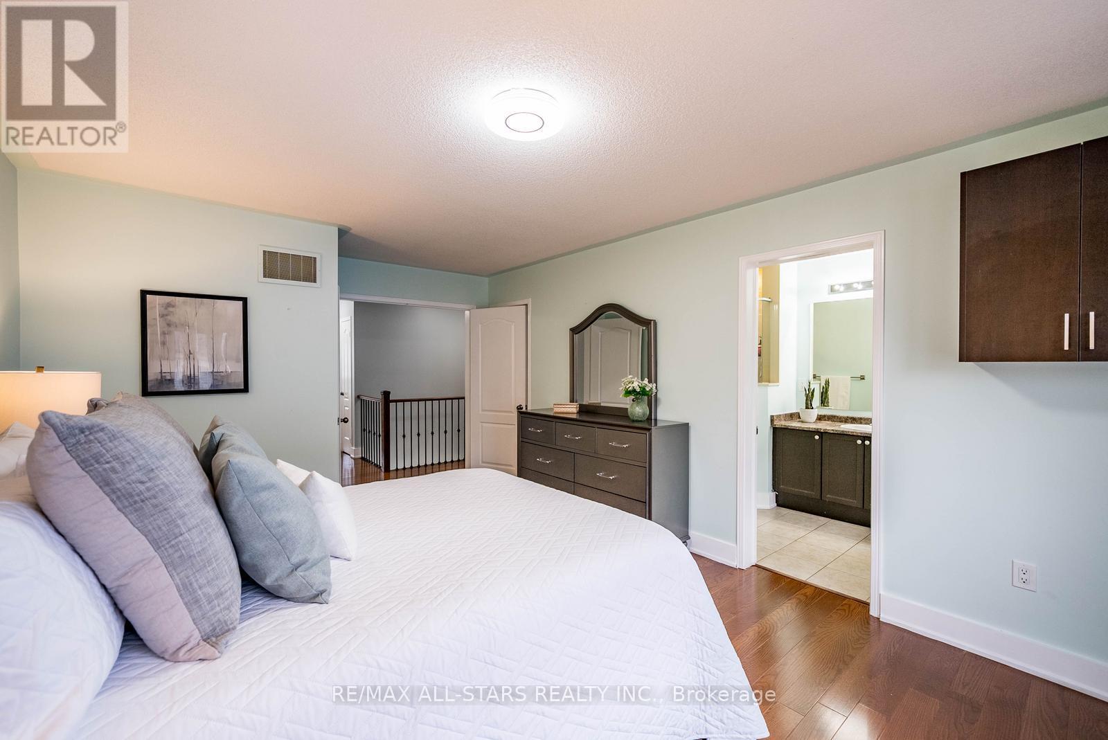 102 John Davis Gate, Whitchurch-Stouffville (Stouffville), Ontario  L4A 0B5 - Photo 14 - N13014106