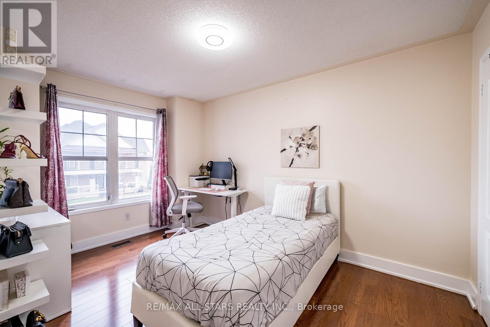 102 John Davis Gate, Whitchurch-Stouffville (Stouffville), Ontario  L4A 0B5 - Photo 19 - N13014106