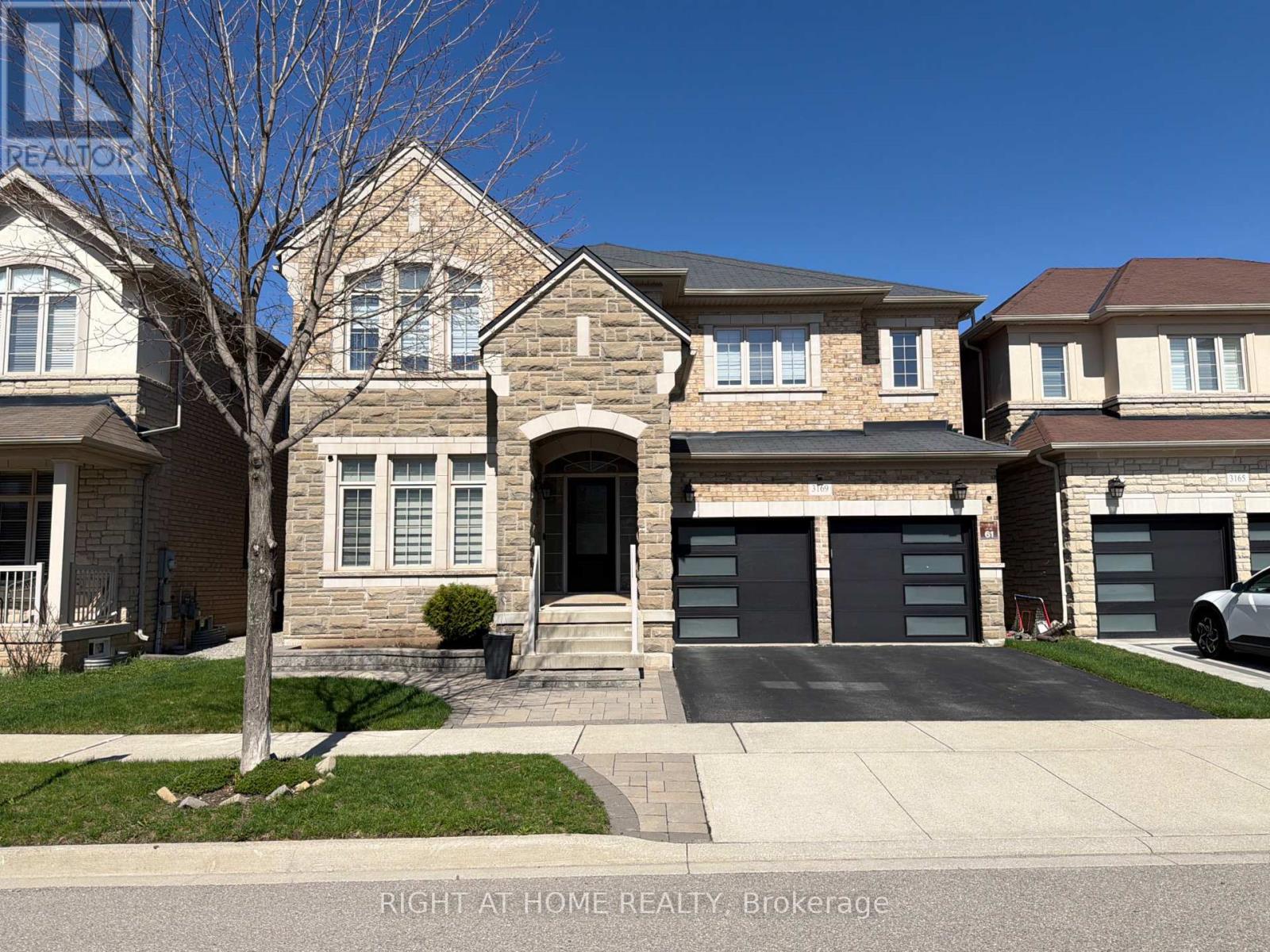 3169 LARRY CRESCENT, oakville (go glenorchy), Ontario