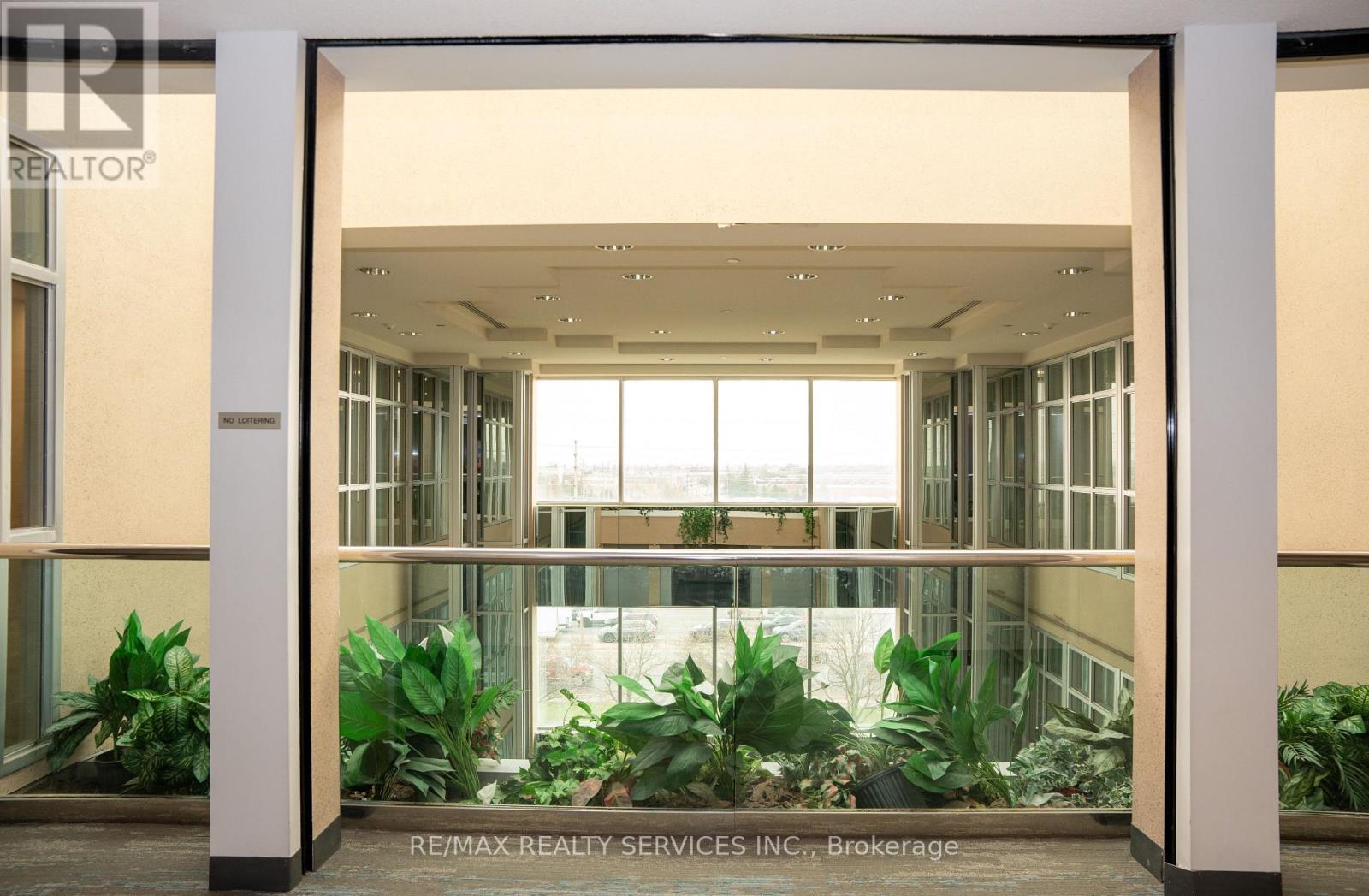 401 - 989 Derry Road, Mississauga, Ontario  L5T 2J8 - Photo 6 - W13014038