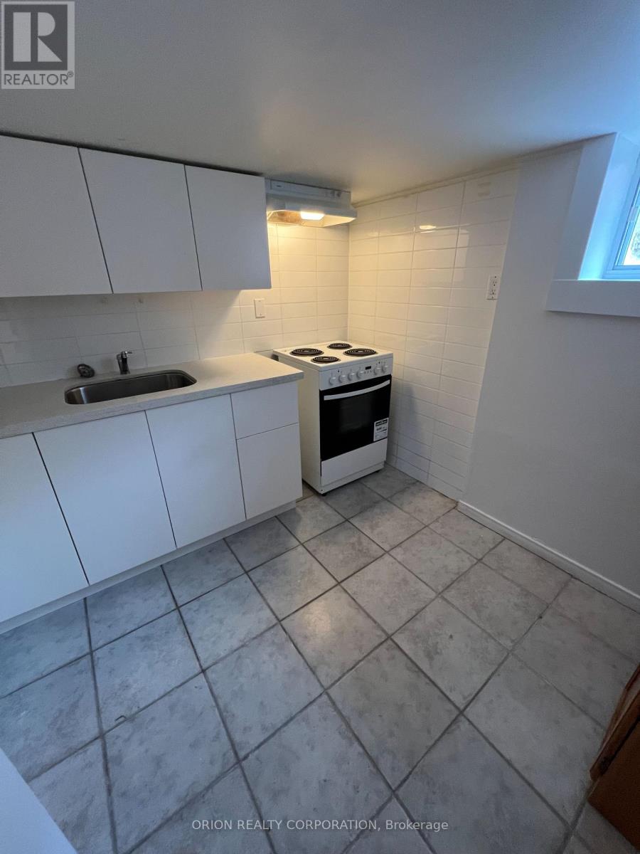 222 Glen Park Avenue, Toronto, Ontario  M6B 2C9 - Photo 20 - W13014090