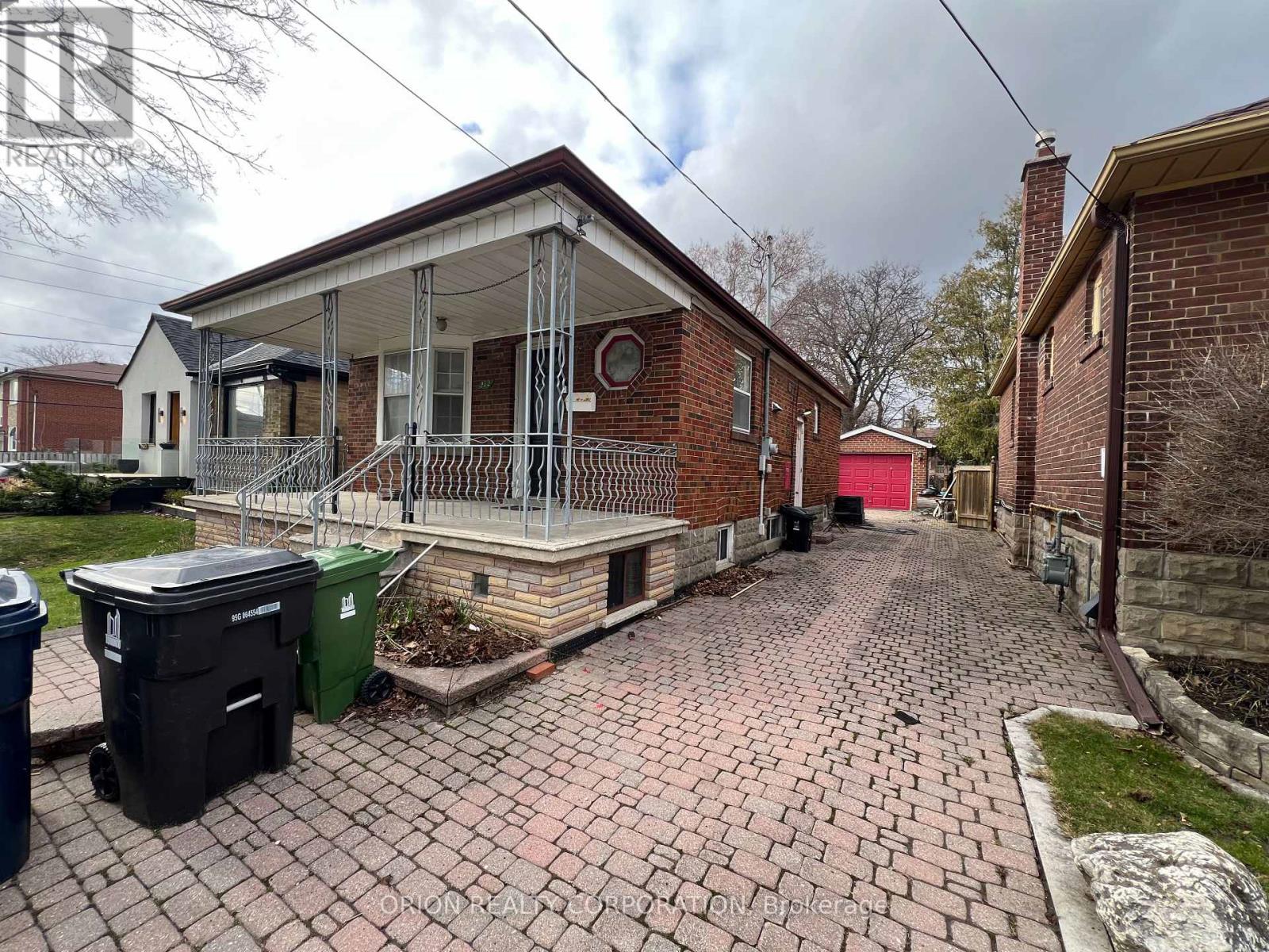 222 Glen Park Avenue, Toronto, Ontario  M6B 2C9 - Photo 24 - W13014090