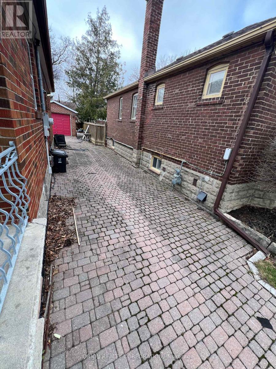 222 Glen Park Avenue, Toronto, Ontario  M6B 2C9 - Photo 25 - W13014090