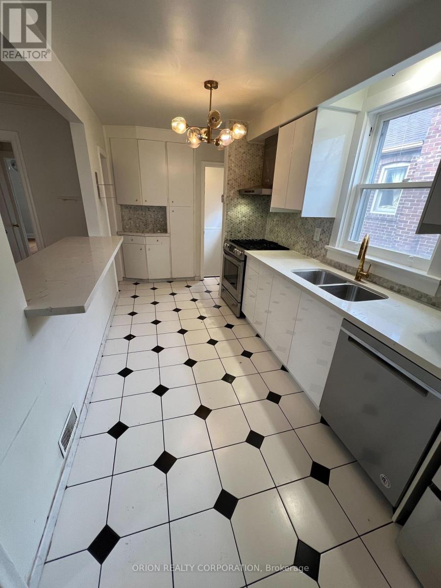 222 Glen Park Avenue, Toronto, Ontario  M6B 2C9 - Photo 5 - W13014090