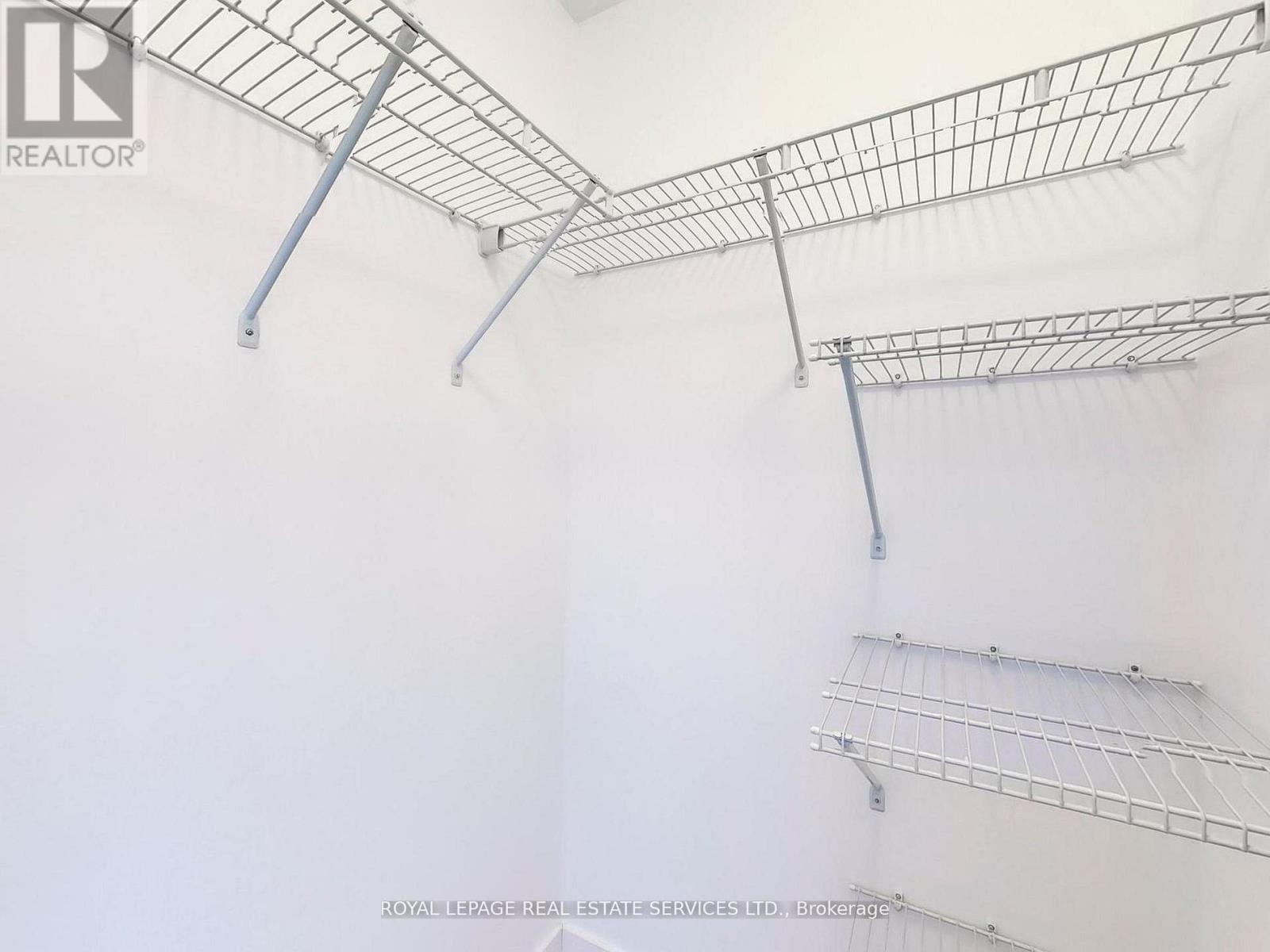 4620 - 30 Shore Breeze Drive, Toronto, Ontario  M8V 1A1 - Photo 6 - W13014108