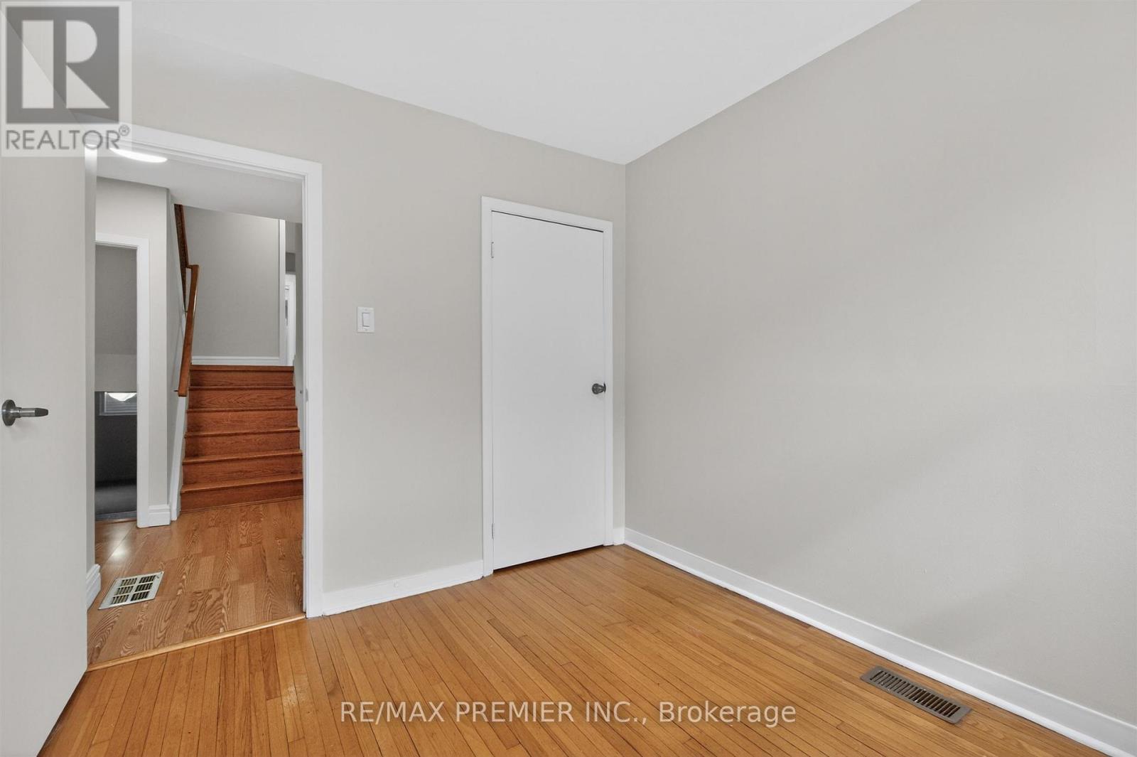 39 Hucknall Road, Toronto, Ontario  M3J 1V7 - Photo 24 - W13014148
