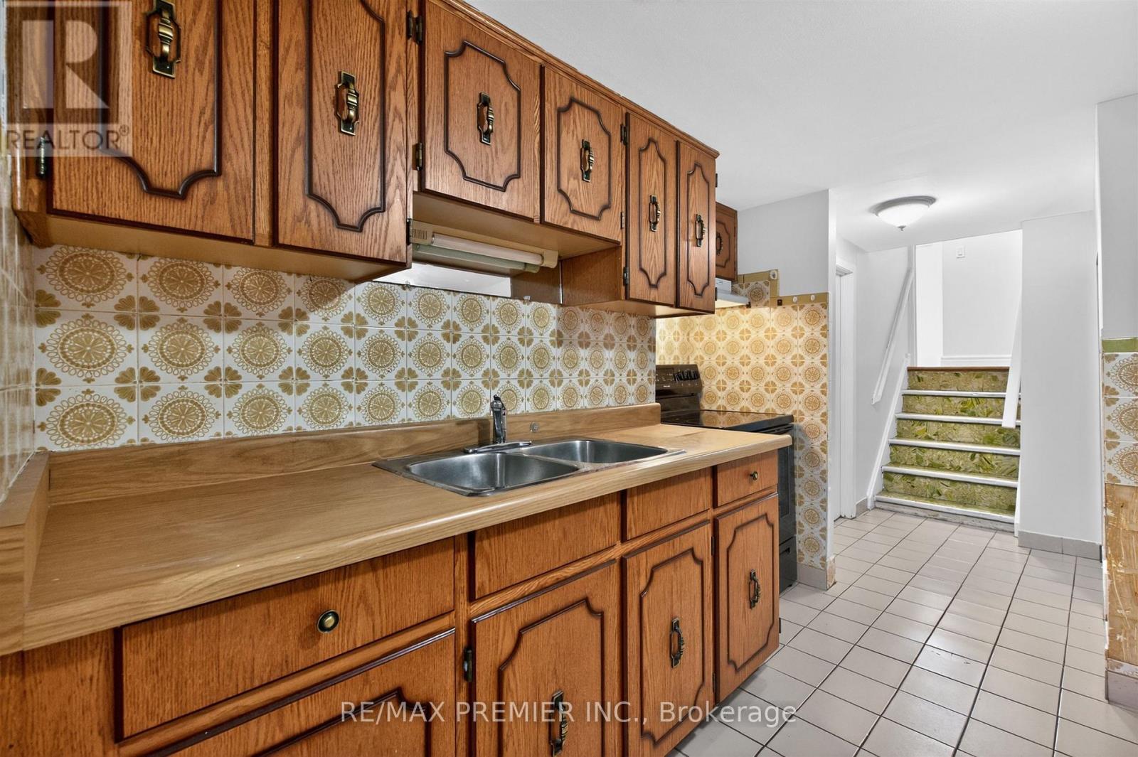 39 Hucknall Road, Toronto, Ontario  M3J 1V7 - Photo 29 - W13014148