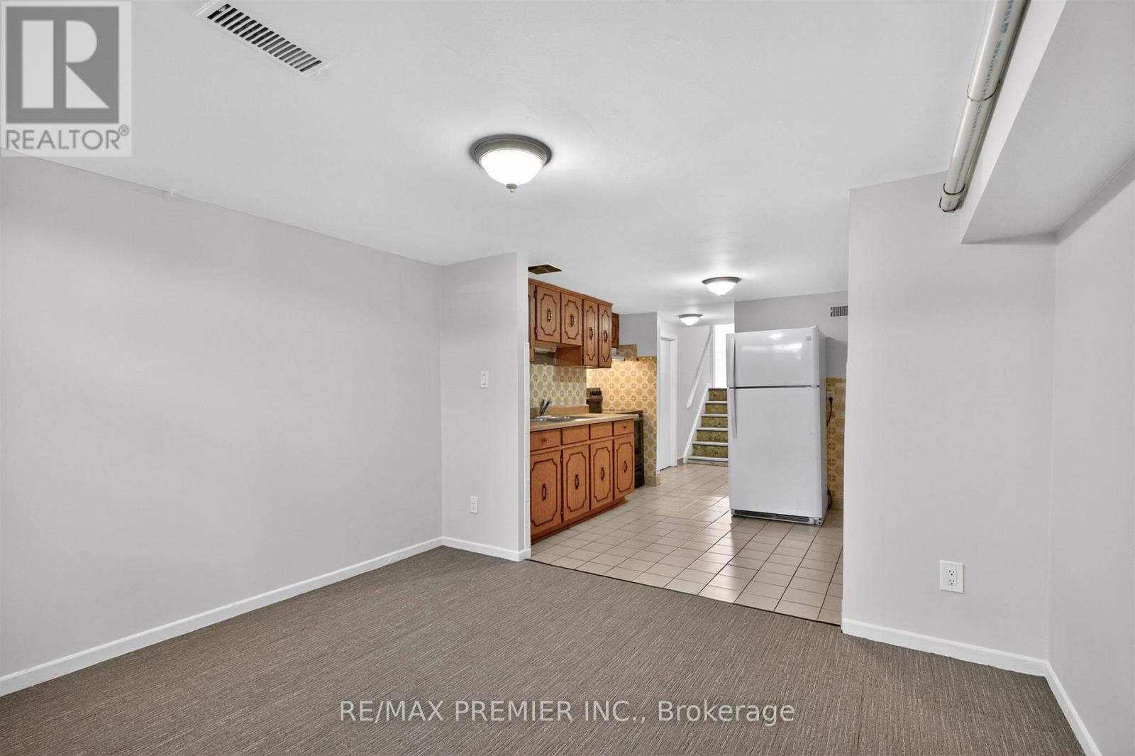 39 Hucknall Road, Toronto, Ontario  M3J 1V7 - Photo 33 - W13014148