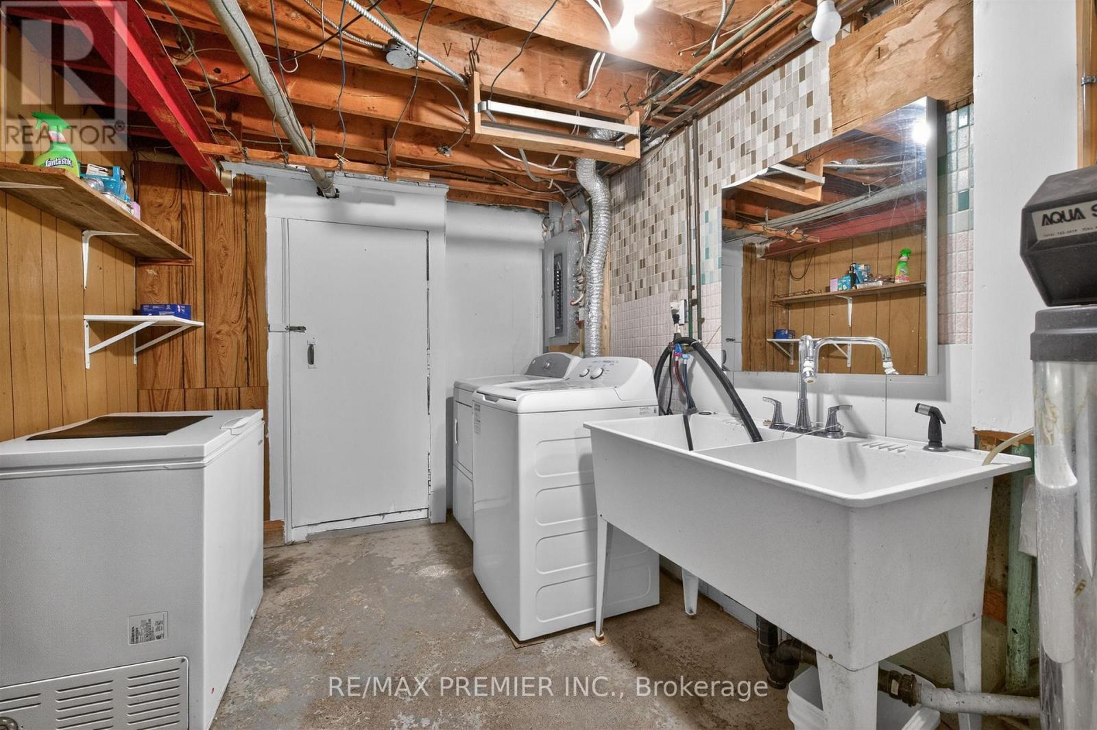 39 Hucknall Road, Toronto, Ontario  M3J 1V7 - Photo 34 - W13014148