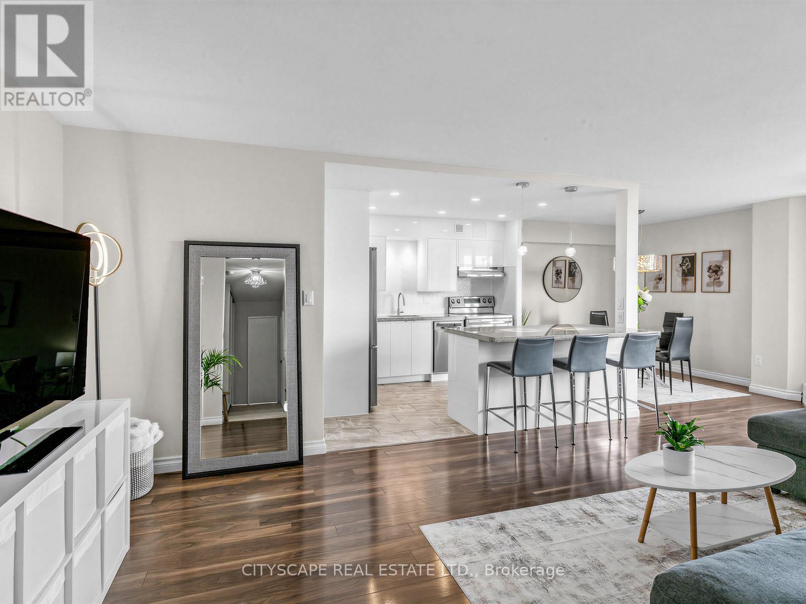 1702 - 420 Mill Road, Toronto (Eringate-Centennial-West Deane), Ontario  M9C 1Z1 - Photo 3 - W13014194