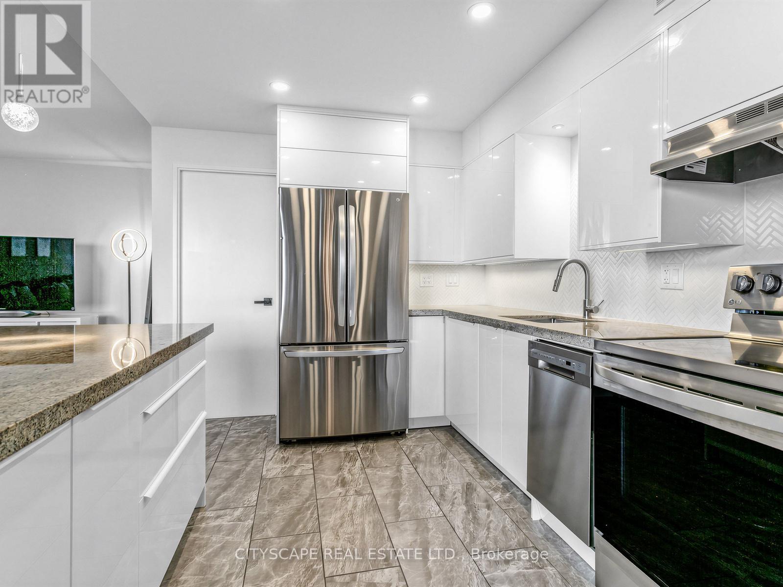 1702 - 420 Mill Road, Toronto (Eringate-Centennial-West Deane), Ontario  M9C 1Z1 - Photo 7 - W13014194