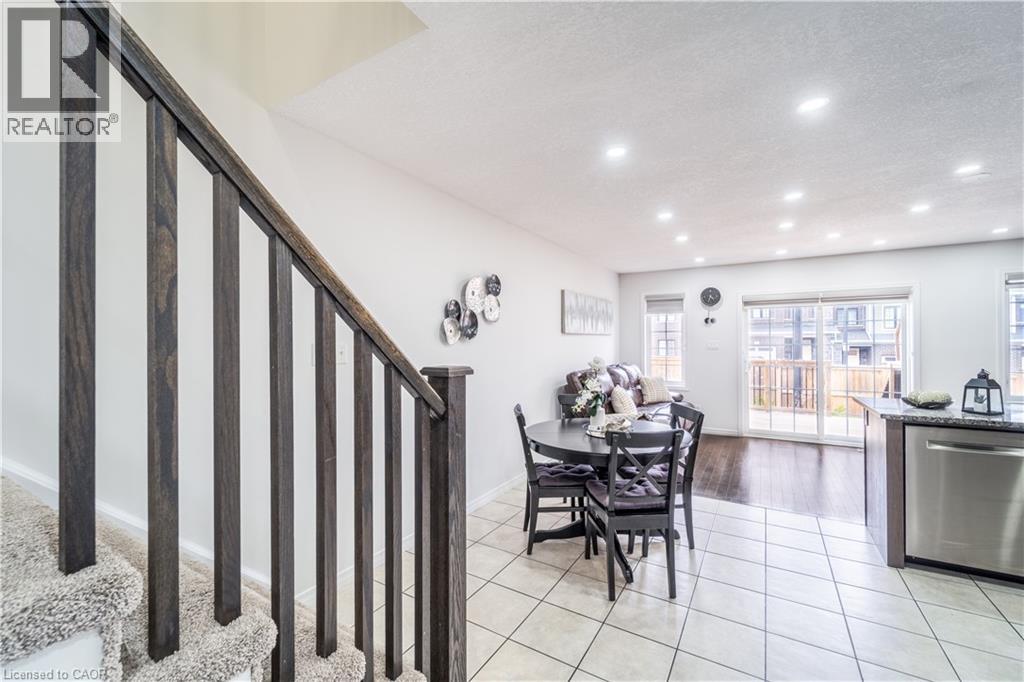 203 Woodmeadow Court, Kitchener, Ontario  N2R 1W6 - Photo 7 - 40816870