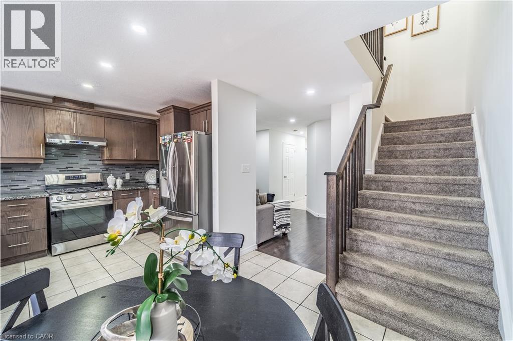 203 Woodmeadow Court, Kitchener, Ontario  N2R 1W6 - Photo 13 - 40816870