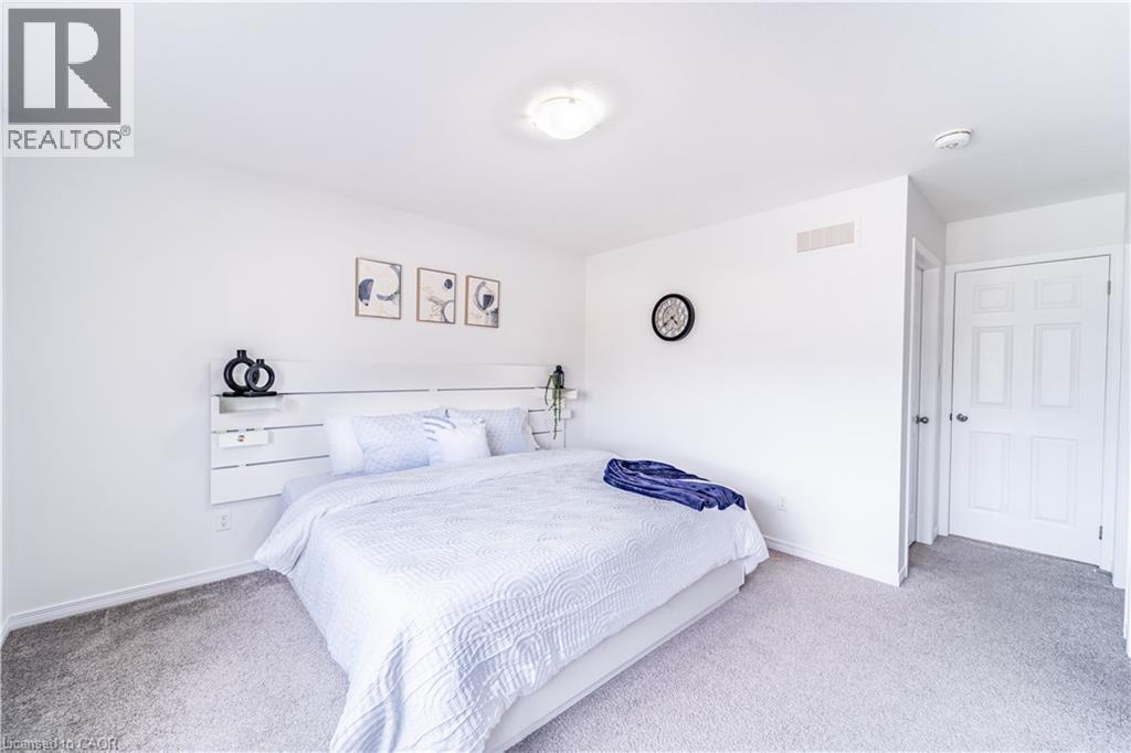 203 Woodmeadow Court, Kitchener, Ontario  N2R 1W6 - Photo 15 - 40816870