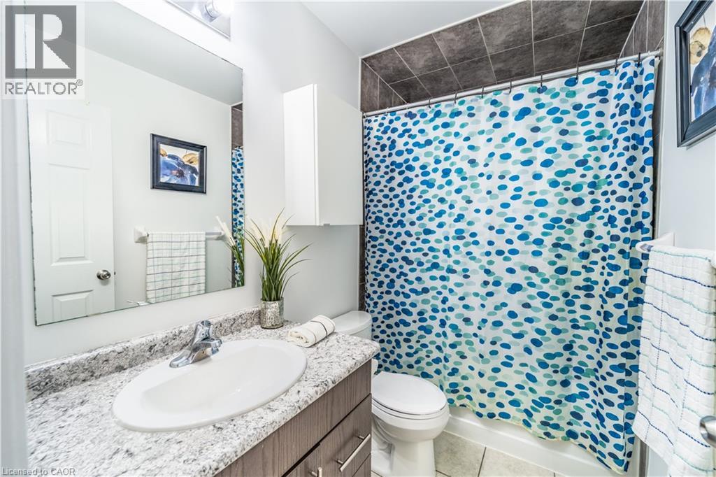 203 Woodmeadow Court, Kitchener, Ontario  N2R 1W6 - Photo 21 - 40816870