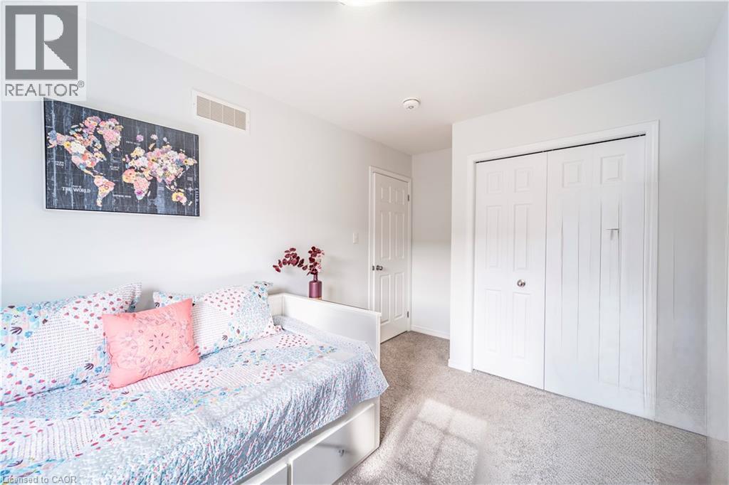 203 Woodmeadow Court, Kitchener, Ontario  N2R 1W6 - Photo 23 - 40816870