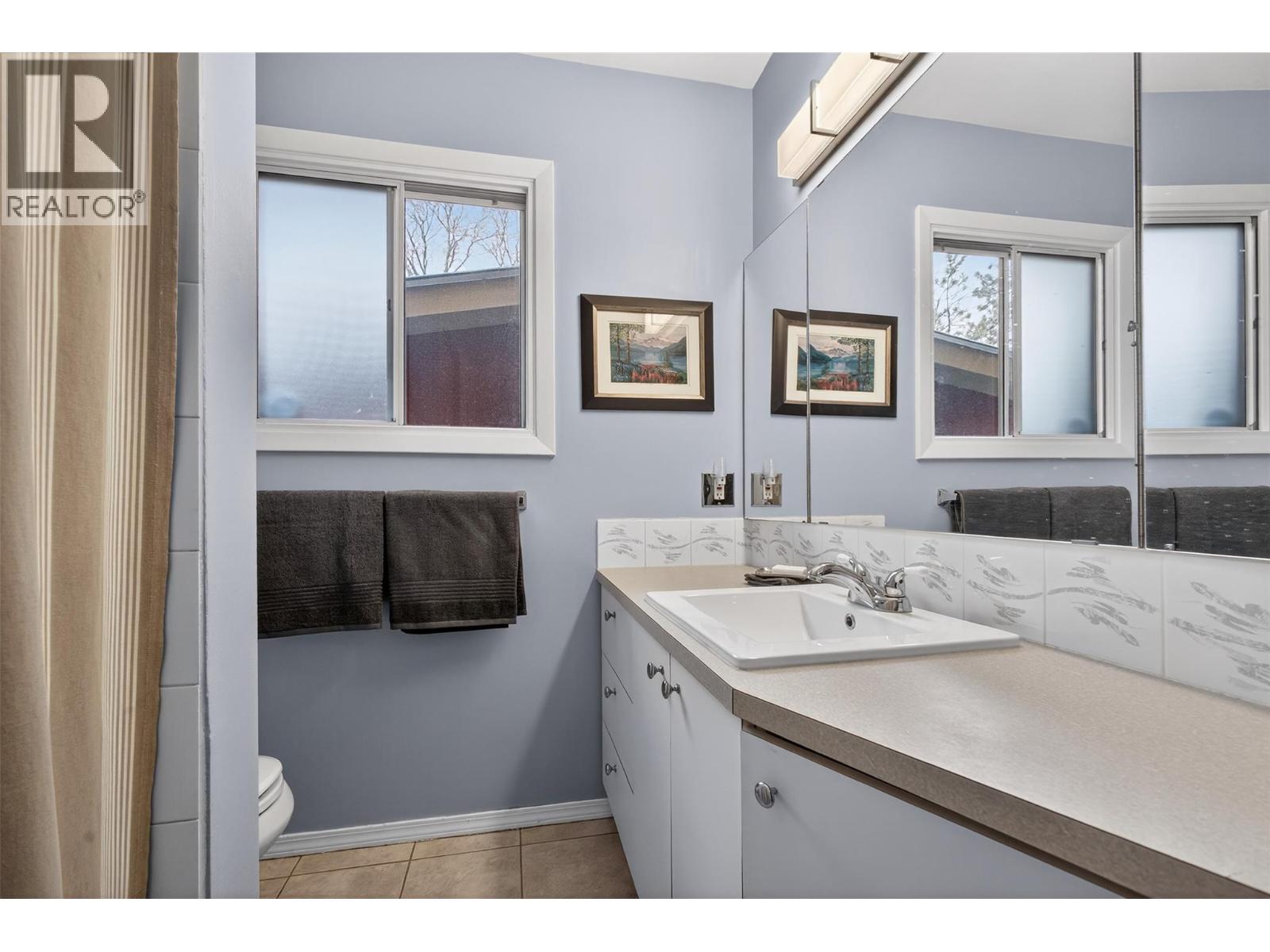 13006 Bristow Road Summerland Photo 12