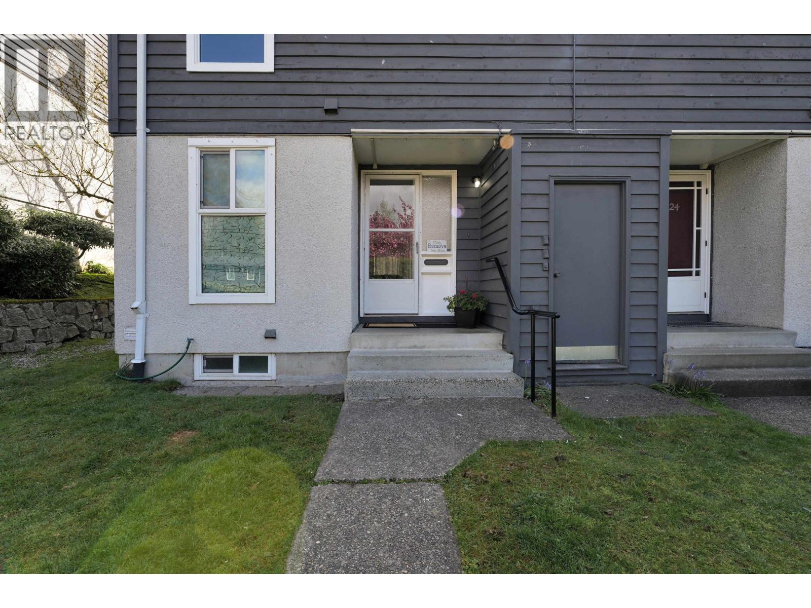 25 315 Schoolhouse Street, Coquitlam, British Columbia  V3K 5P4 - Photo 2 - R3112163