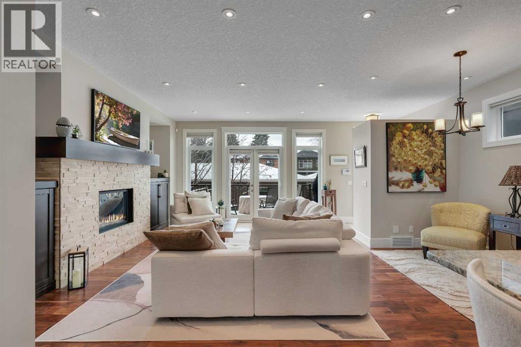 2041 45 Avenue Sw, Calgary, Alberta  T2T 2P6 - Photo 12 - A2299841