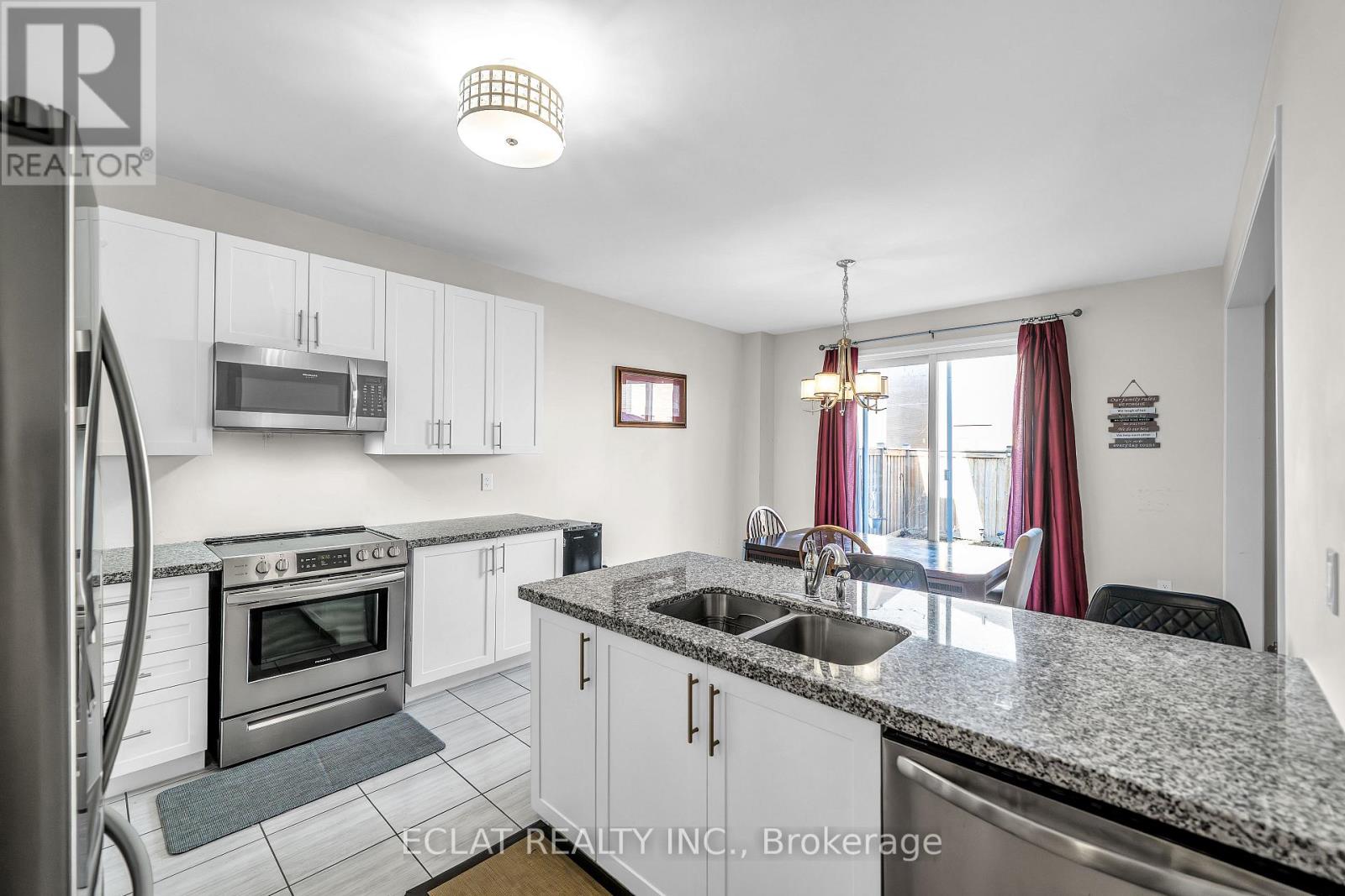 2553 Craftsman Drive, Oshawa, Ontario  L1L 0M4 - Photo 10 - E13009862