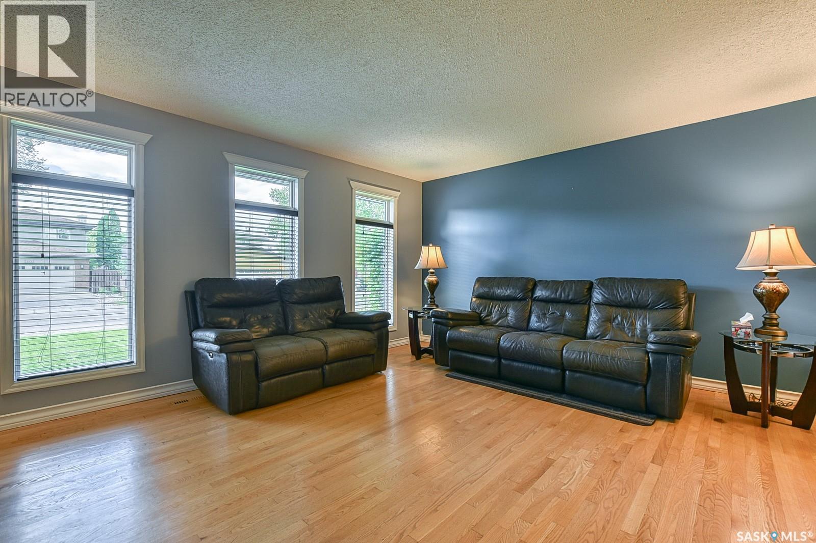 2102 Truesdale Drive E, Regina, Saskatchewan  S4V 0M5 - Photo 4 - SK033273