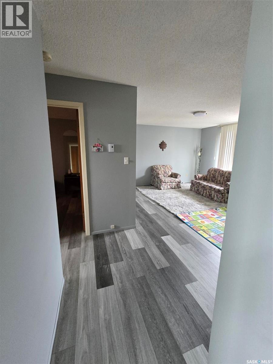 1001 Anderson Place S, Grenfell, Saskatchewan  S0G 2B0 - Photo 11 - SK033267