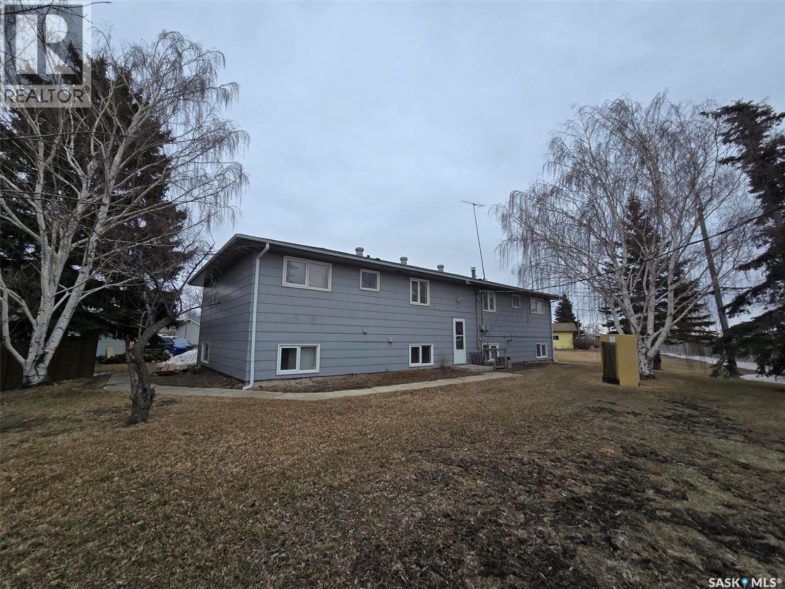 1001 Anderson Place S, Grenfell, Saskatchewan  S0G 2B0 - Photo 3 - SK033267