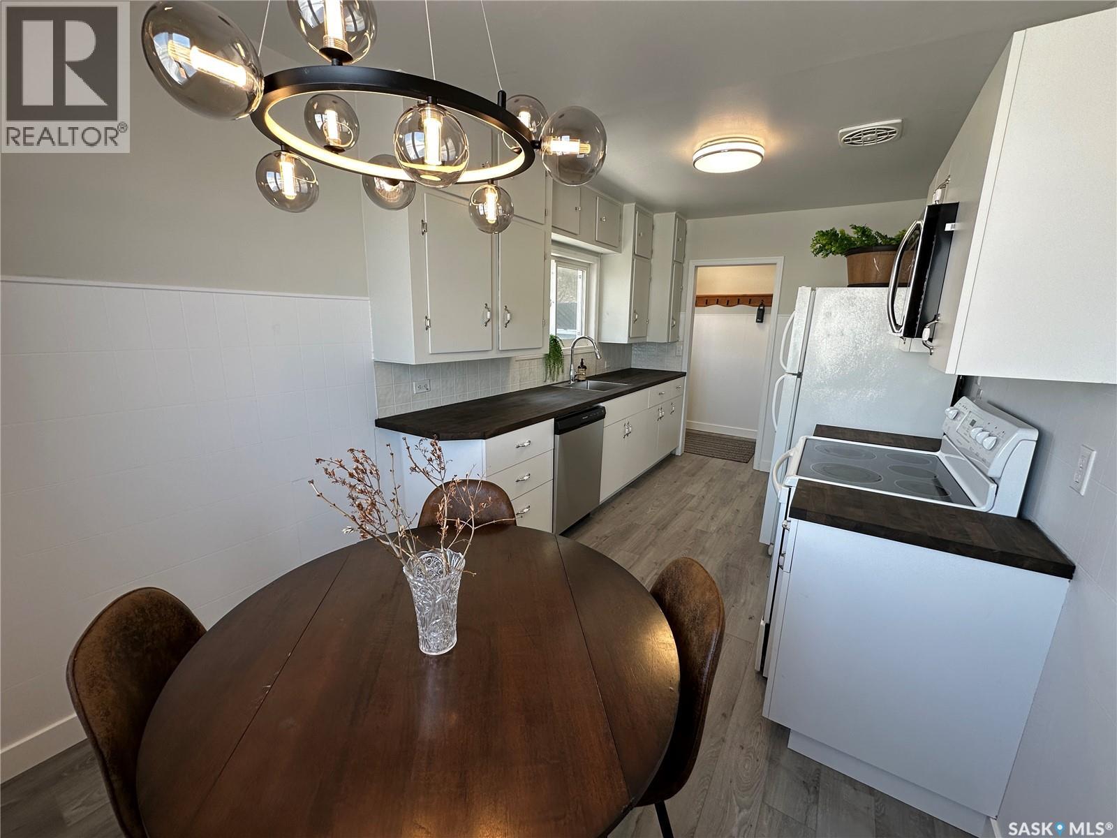 105 5th Avenue W, Shellbrook, Saskatchewan  S0J 2E0 - Photo 4 - SK033190