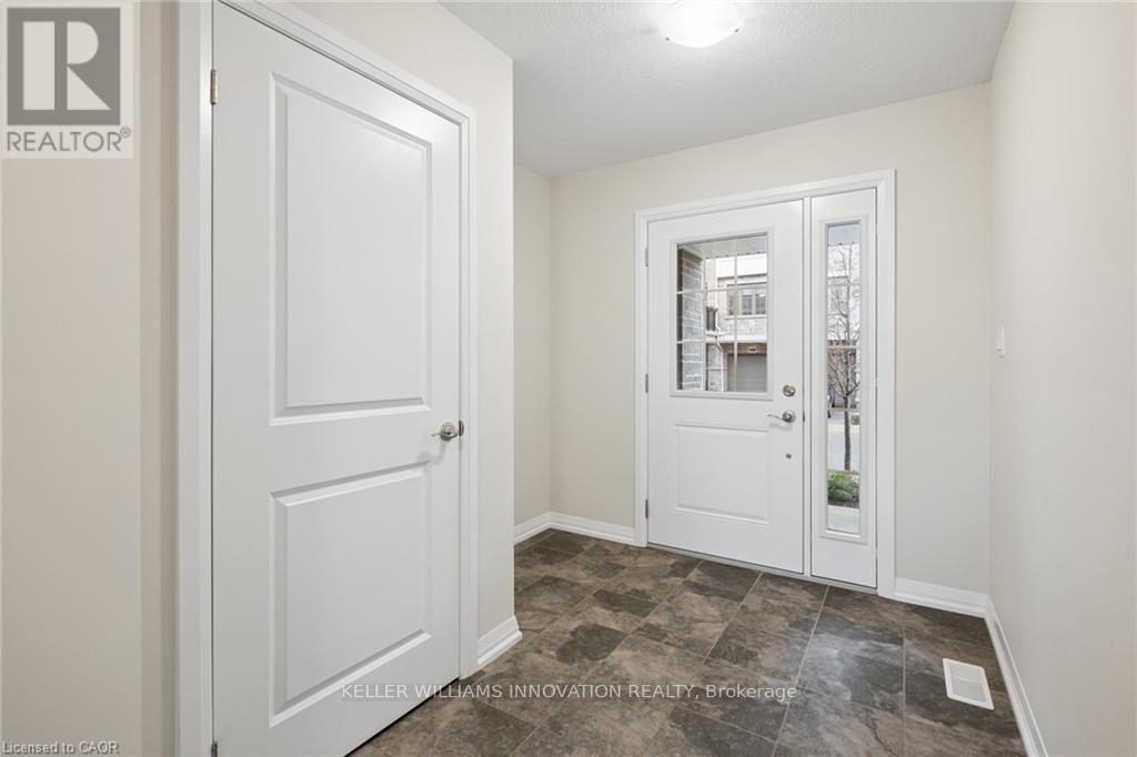 54 Bank Swallow Crescent, Kitchener, Ontario  N2P 0J7 - Photo 9 - X13014060