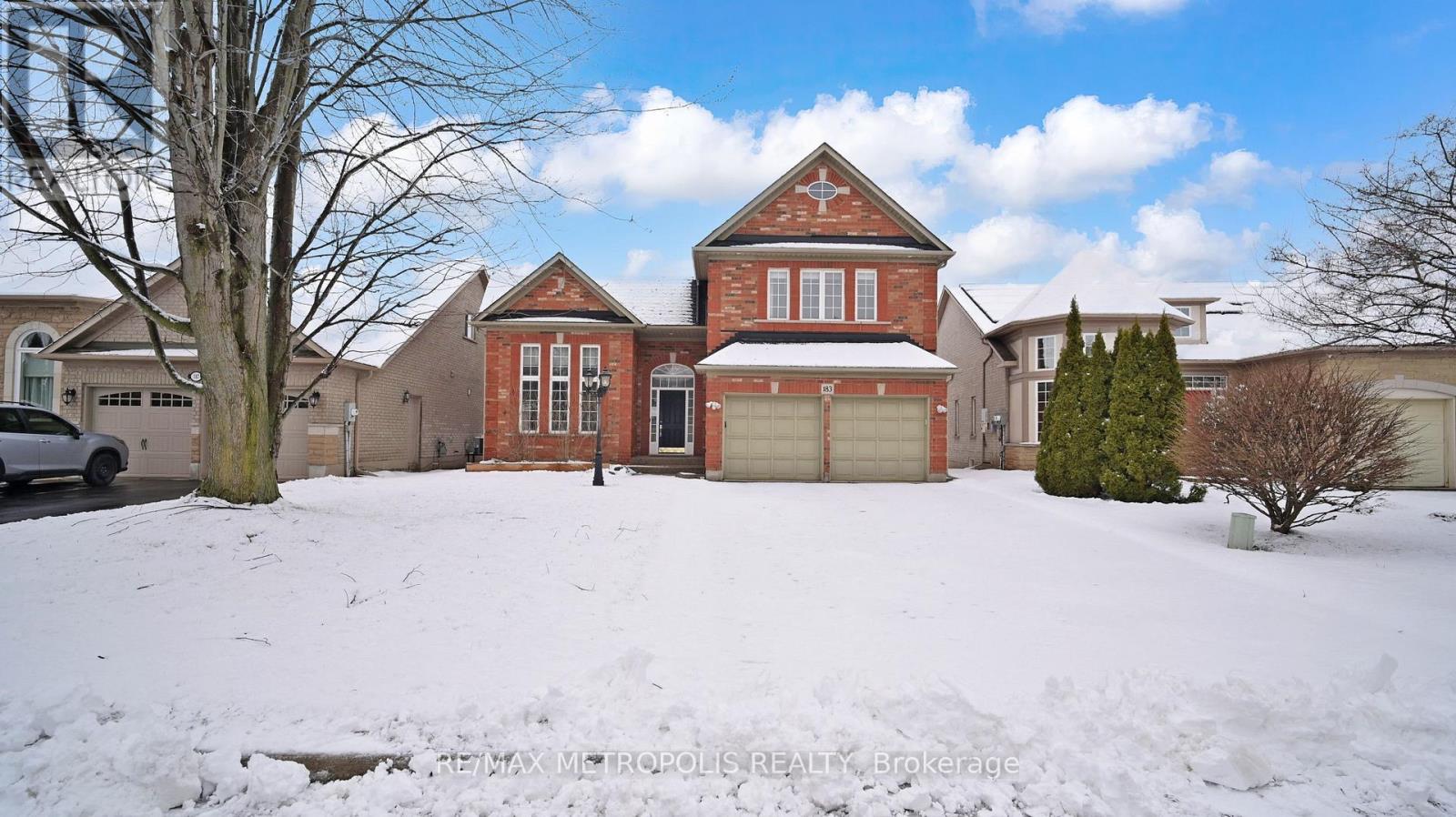 183 VALMONT COURT, hamilton (ancaster), Ontario