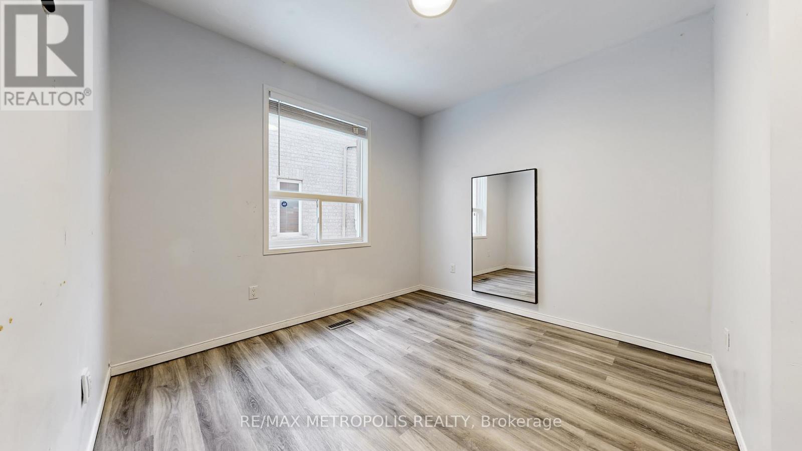 183 Valmont Court, Hamilton, Ontario  L9G 5A1 - Photo 23 - X13014066